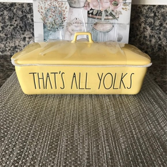 Rae Dunn shamrock baking dish with cover new - Picture 2 of 5